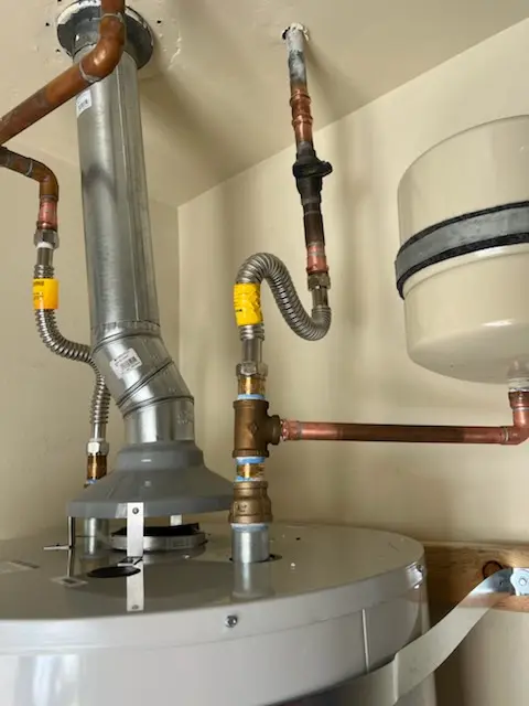 Water heater installation and plumbing repair in Rainbow - Meadowood